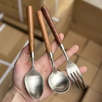 Комплект ножове и вилици от неръждаема стомана с дървена дръжка и имитация на орех, ръчна изработка, модерен минималистичен стил