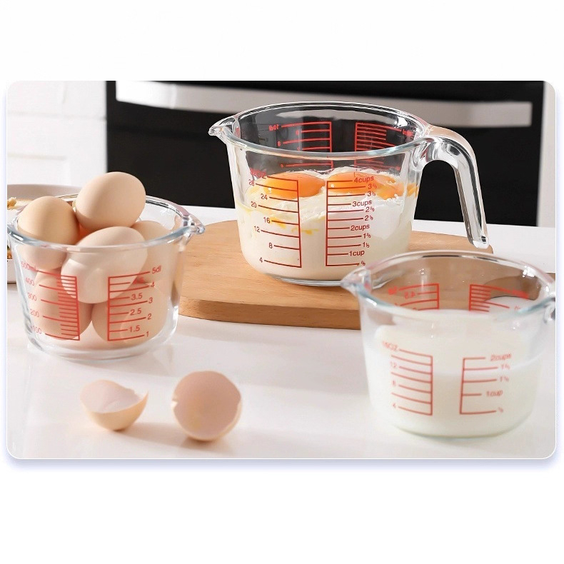 Fogantyús mérőpohár, boroszilikát üveg, graduált skálázás, vastagított, hőálló otthoni konyhához