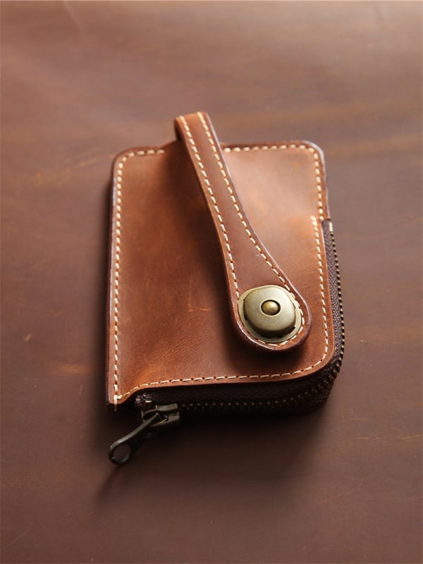 Kulcstartó táska férfiaknak - Valódi bőr, Első réteg marhabőrből, 1 hajtás, Kopásálló, Tárolható