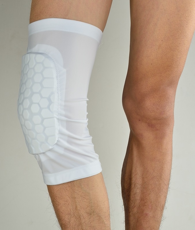 Προστατευτικά γόνατων για μπάσκετ από σπαντέξ και πολυεστέρα