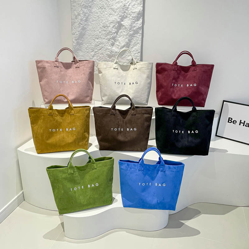 Jelenova koža Tote torba, vodootporna, horizontalno kvadratnog oblika, Velcro otvorenje (Stil: gradski minimalistički; Materijal: jelenova koža; Vodootpornost: Da; Oblik: horizontalni kvadrat; Otvaranje: Velcro)
