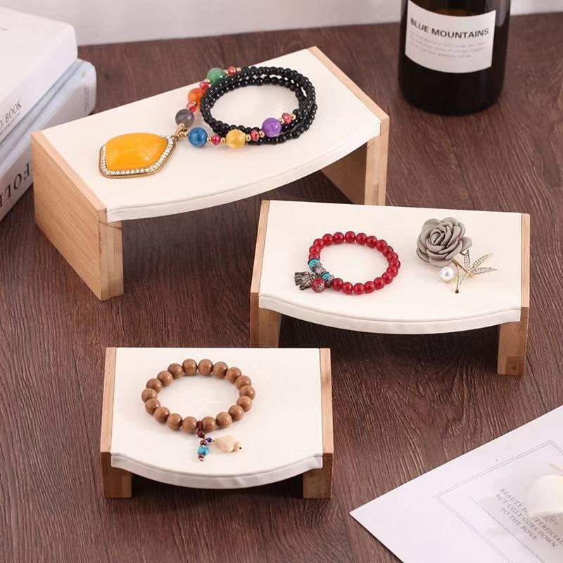 Stojan na šperky z bambusu a dreva, obdĺžnikový tvar, trojdielny set, spojovacia konštrukcia