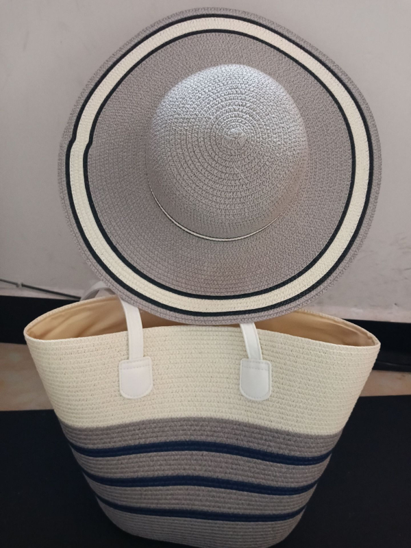 Set klobúka a tašky pre ženy — zo slamy, cylindrická taška s viečkom, zips, podšívka z polyesteru, mestský minimalizmus