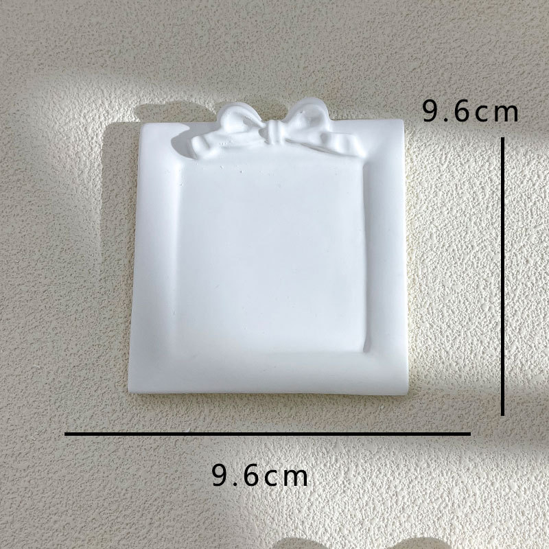 Gipsový úložný tanier so mašličkou — jednovrstvový model, kreatívny nordický dizajn, 1 vrstva, rekvizita pre fotografiu