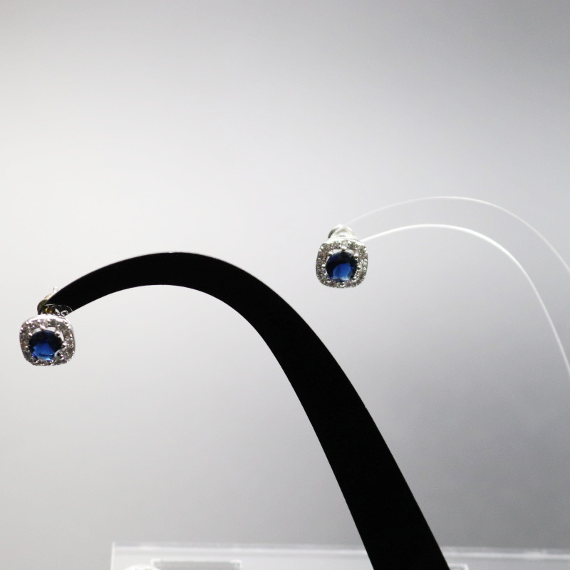 Метална стойка за обици Blue Whale - артистичен стил, пролет 2025