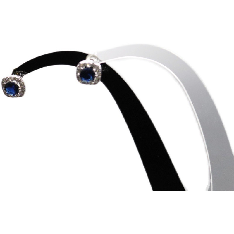 Метална стойка за обици Blue Whale - артистичен стил, пролет 2025