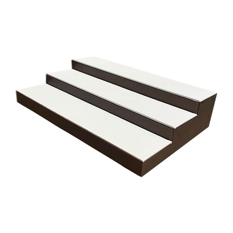 Трислойна трапецовидна стойка за бижута с фланелена повърхност, кадифено покритие и железна изработка – скандинавски стил