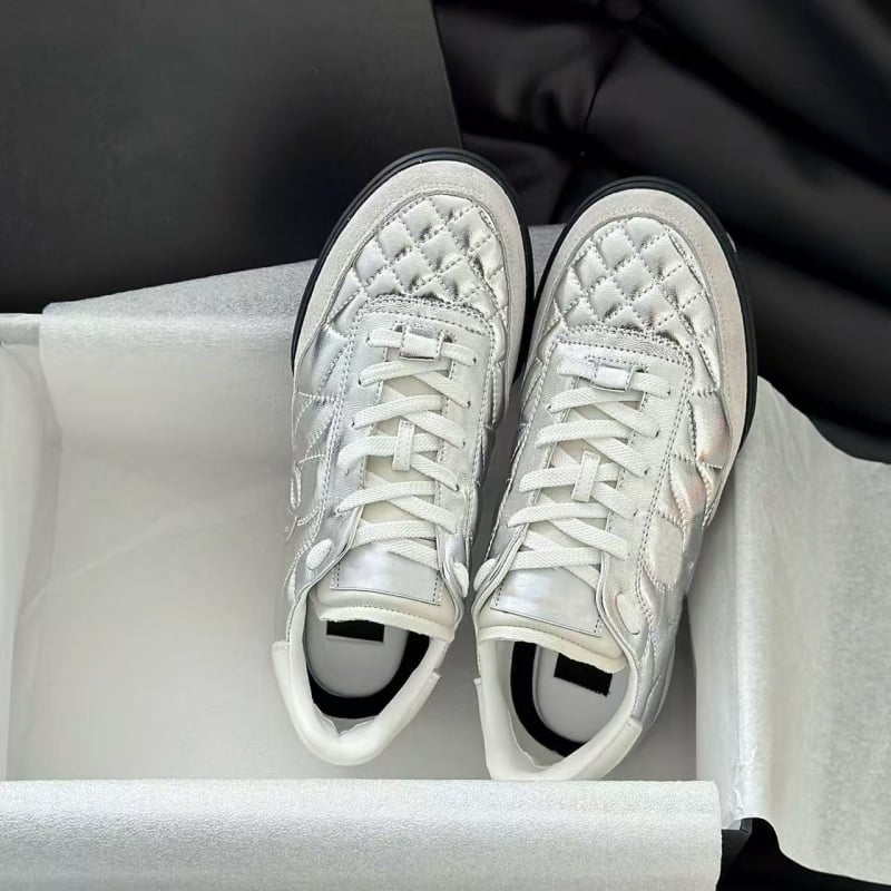 Unisex sportske cipele s quilt dizajnom, koža druge klase, podstava od ovčje kože, EVA potplat, vezivanje