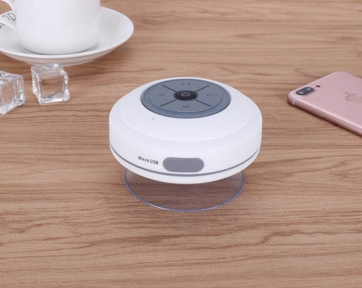 Bluetooth zvučnik s usisnom pričvršćivačem i LED bljeskalicom, IPX4 vodootporan, prenosni mini bas zvučnik, Bluetooth 5.0, domet do 10 m, 3W