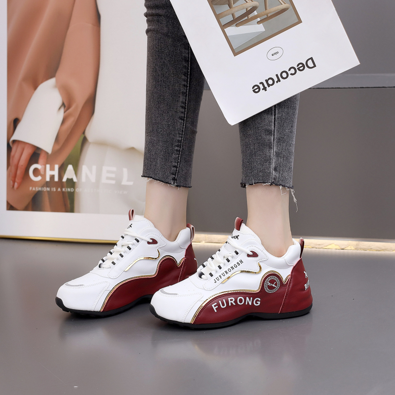 Uniszex sportcipő Super fiber felsőrésszel, fűzős záródás, kerek orr, gumírozott talp és PU talpbetét