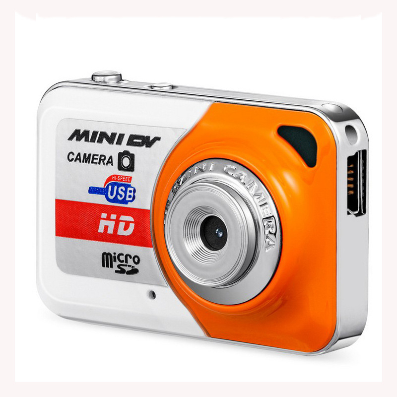 X6 Mini HD Retro kamera za djecu — džepna CCD kamera za fotografije i vlogove, 1280x960 rezolucija, metalno kućište, baterija 120 minuta, podrška memorijskoj kartici