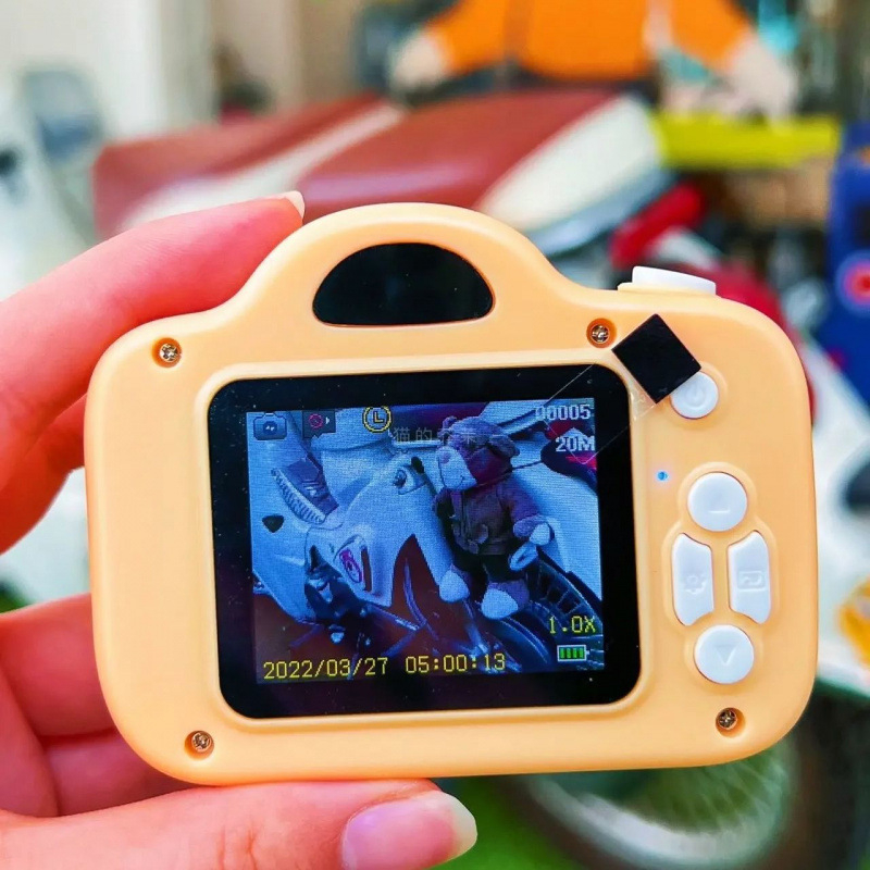 Digitalni fotoaparat s dvostrukom kamerom za studente, visoka definicija, plastično kućište, bez optičkog zumiranja, bez stabilizacije slike