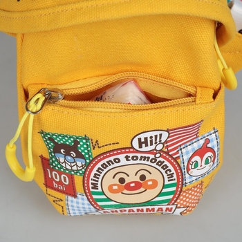 Platnena torbica s printom crtani likovi - crossbody torbica preko ramena, najlon podstava, zatvarač, skriveni džep, meka tekstura, ljeto 2024 izdanje
