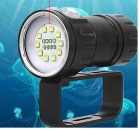 Potapajuća svjetiljka s 7 načina, LED 60W, 360° rotacija, domet 100–200 m