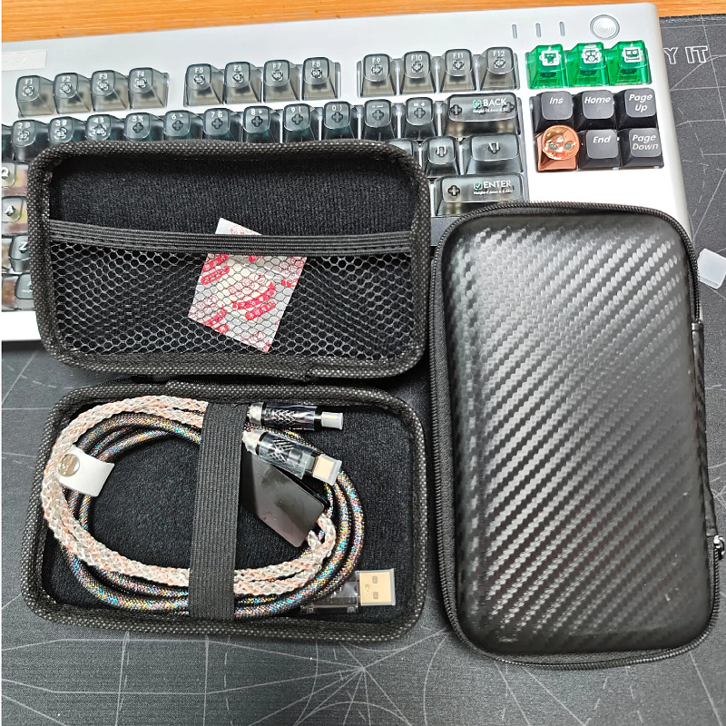 Kabel USB-A na USB-C podijeljeni za tipkovnicu i miš s 8K brzinom, 1-2, RGB, duljina 1,5 m