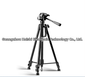 Weifeng WF-3520/3540/3560 DSLR Prenosný statív s hlavou 3D PTZ, hliníková zliatina, zaťaženie 3 kg, hmotnosť 0,92 kg, obsahuje rýchloupínaciu dosku
