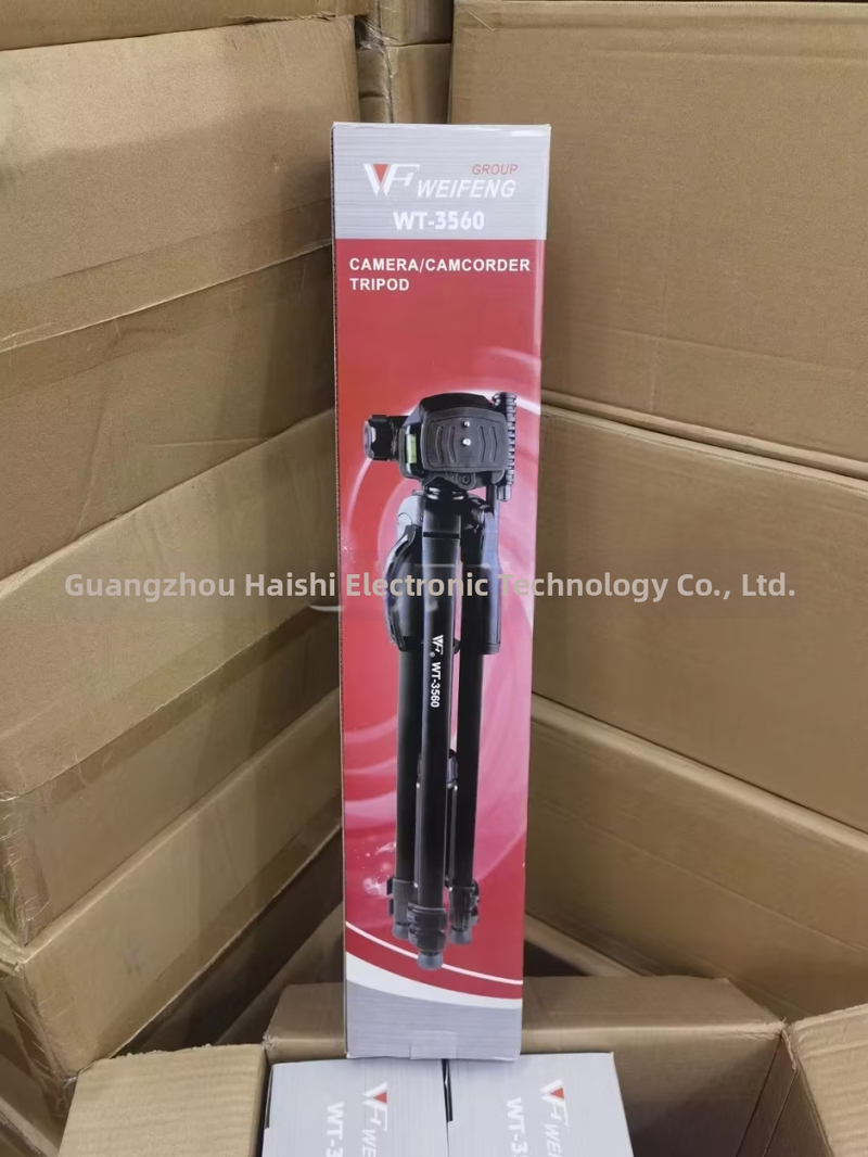 Weifeng WF-3520/3540/3560 DSLR Prenosný statív s hlavou 3D PTZ, hliníková zliatina, zaťaženie 3 kg, hmotnosť 0,92 kg, obsahuje rýchloupínaciu dosku