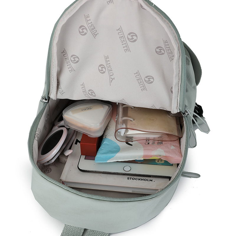 Crossbody torba za prsa - najlon, zatvarač, poliester podstava, unutarnja džep sa zatvaračem (Urban simplicity, Zima 2024)