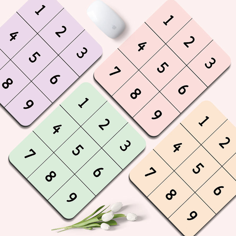 Stolná podložka z prírodnej gumy, protišmyková, potlač tepelného transferu, OEM prispôsobiteľná, karikatúrny dizajn