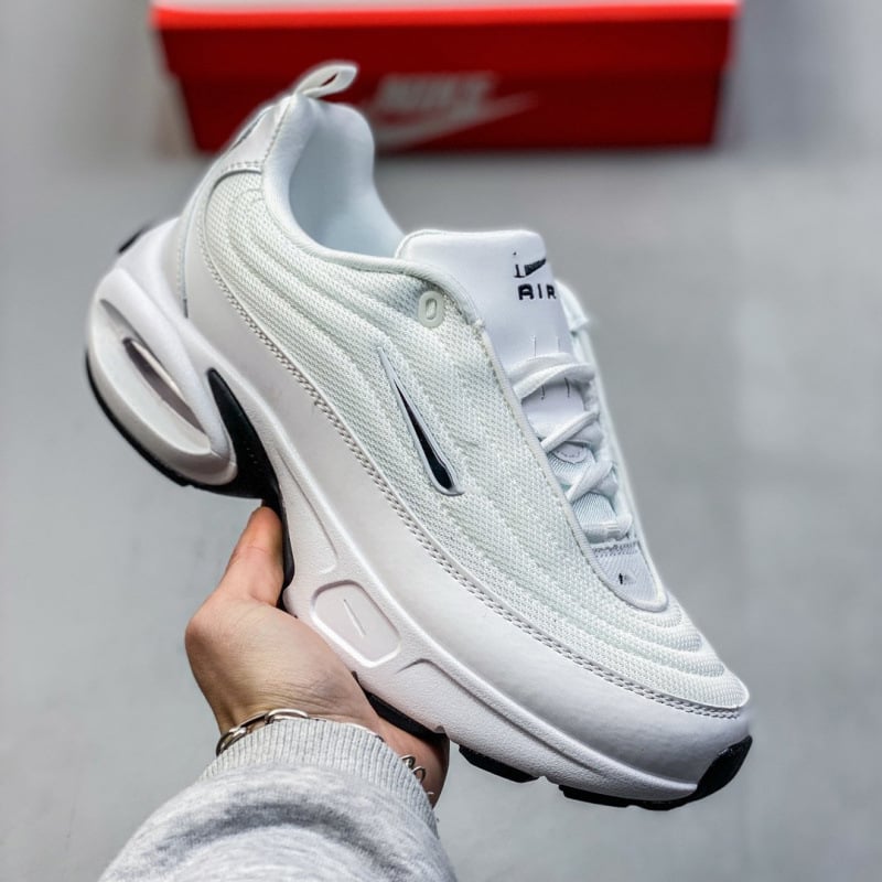 Uniszex futócipők vastag párnázott talppal, felsőrész velúr + műbőr + szövet, lélegző, vízálló, csúszásmentes, záródás cipőfűzővel