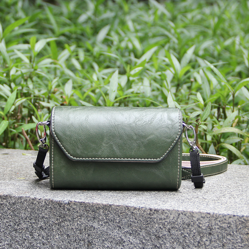 Τσάντα κάμερας από PU δέρμα με καμπύλη ιμάντας ώμου; αδιάβροχη και ανθεκτική στη φθορά, επένδυση φλανέλ, μοντέλο TXZ-329