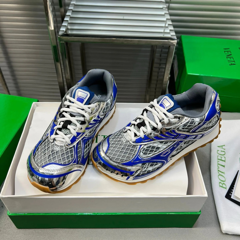 Спортни обувки за свободно време - горна част: изкуствена кожа + плат; стелка PU; подметка гума; предно връзване; височина на тока 3-5 cm