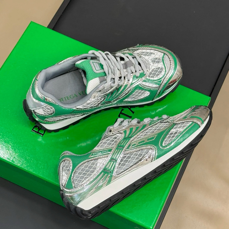 Спортни обувки за свободно време - горна част: изкуствена кожа + плат; стелка PU; подметка гума; предно връзване; височина на тока 3-5 cm