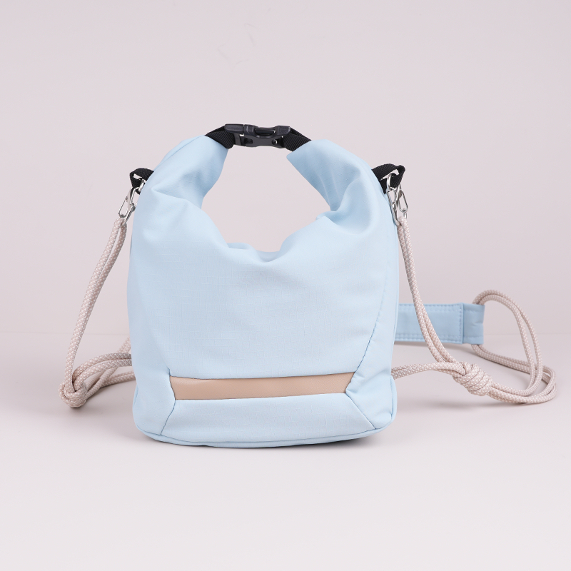 Pečių krepšys fotoaparatui su paminkštintu vidiniu įdėklu, suderinama su Fuji X-T5/X-S20, Canon mirrorless ir Sony ZV-E10 — miesto minimalistinis fotografijos krepšys