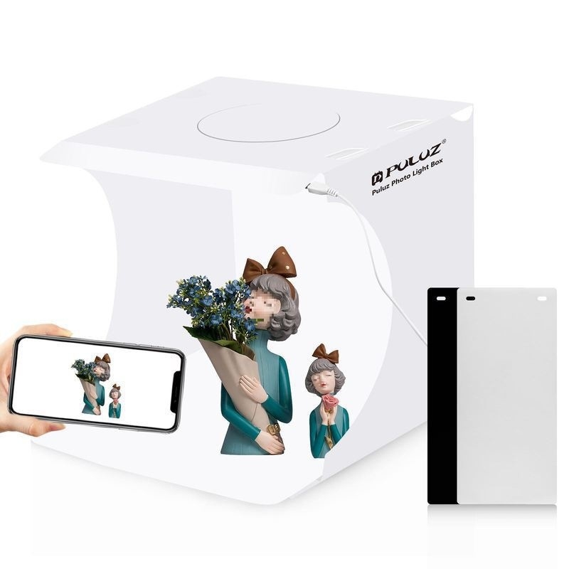 Mini foto studio sa svjetlosnim kutijom za nakit, bijela pozadina