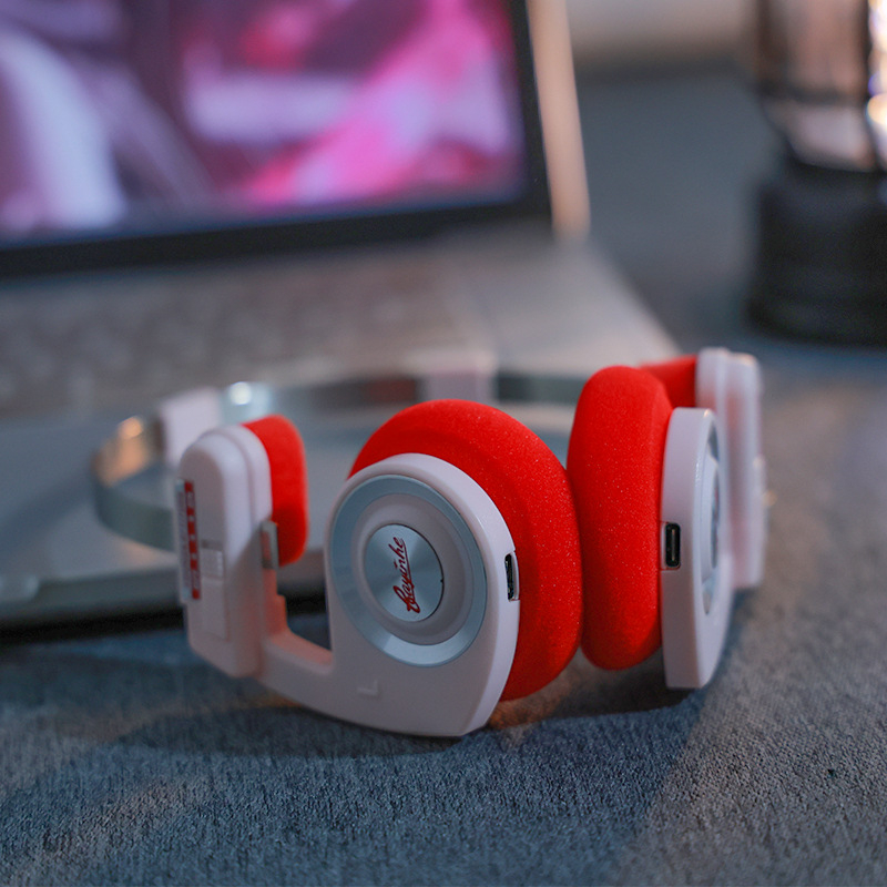 Nadglavničke Bluetooth slušalice s pulsirajućom svjetlošću, stereo, doseg 15 m, trajanje baterije 4–8 h, Bluetooth 5.3