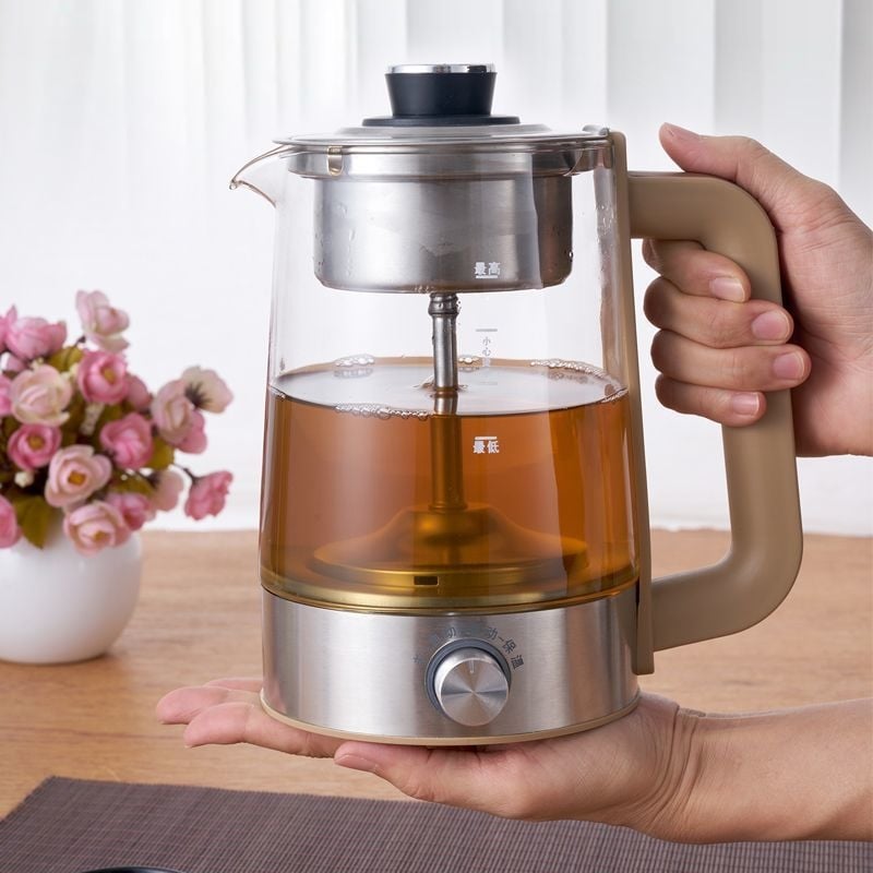 Arbatinukas iš aukštos borosilikato stiklo, talpa 4 L+, įtampa 380 V, galia virš 1000 W, vidinis bakas iš purpurinio smėlio