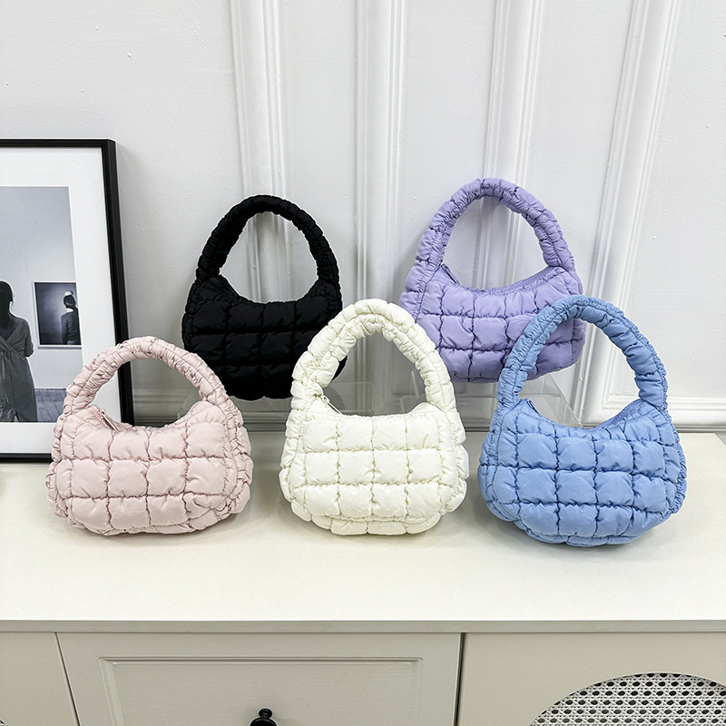 Nylon dumpling torba, gradski stil, zatvarač, unutarnji džep za mobitel