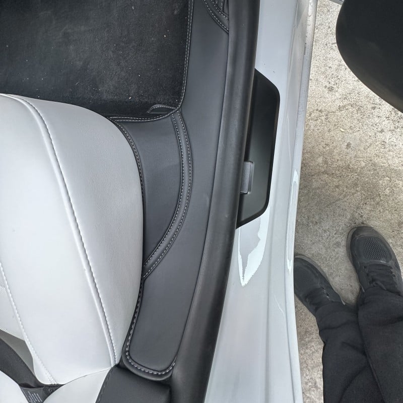 Порогова планка за Tesla Model 3/Y, 2023 модел година, обновен Model Y, интериорен аксесоар с автоматична трансмисия