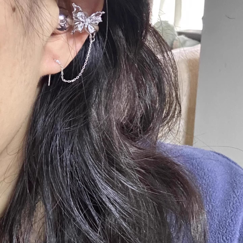 Медни обици с ушни клипси и пеперудени пискюли, унисекс стил сладък и модерен, форма животни/зодия, електроплатирани ушни клипси със силиконови подложки