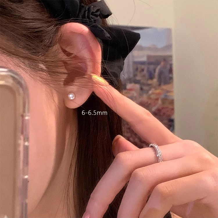 Strieborné náušnice s prírodnými sladkovodnými Perlami – ručne vyrobené, geometrický dizajn, pre ženy