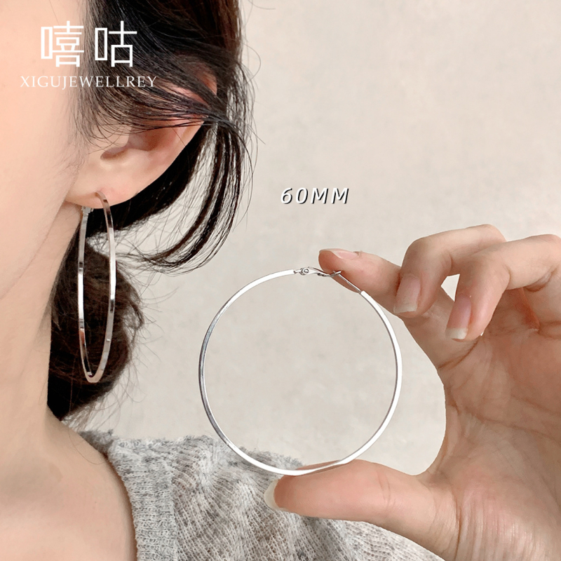 Geometriai formájú karikafülbevalók | 999 ezüst tüske, Heehee márka, elektroplakkolás