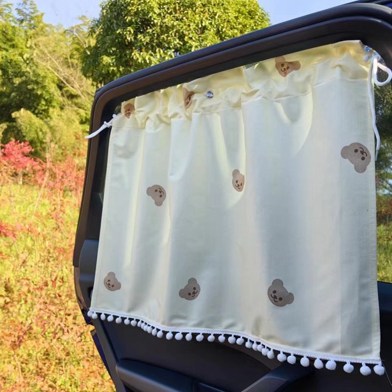 Umbra auto cu ventuze, reflexivă, izolație termică, tip lamelă, pentru 1 model