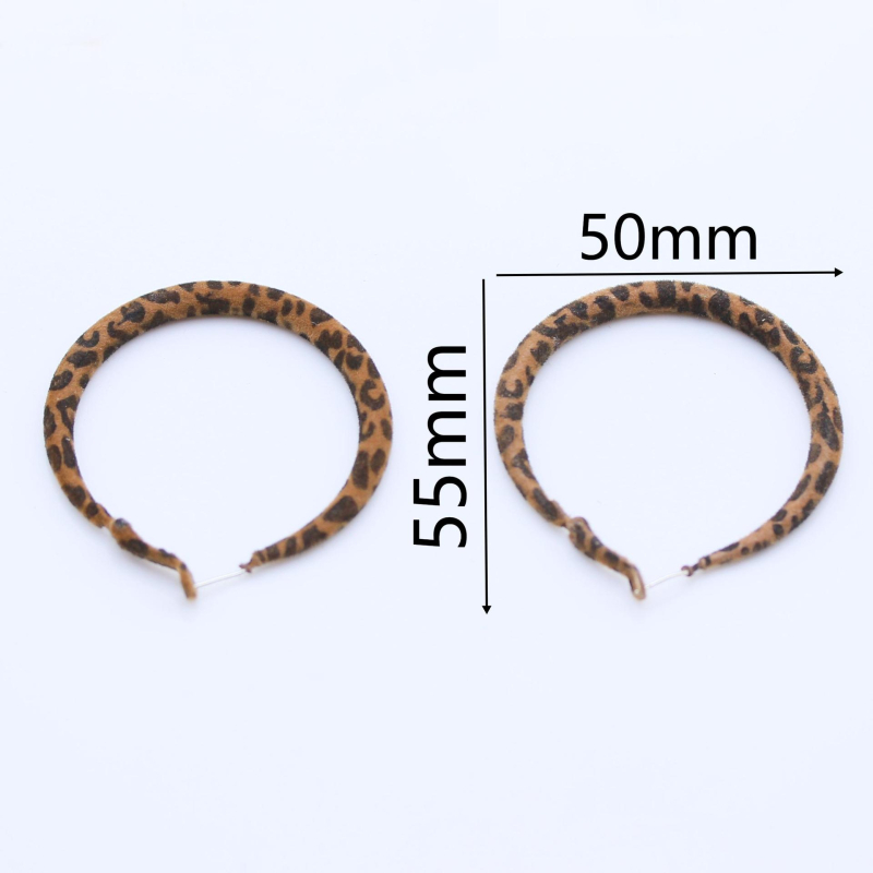 Fülbevalók - leopárd mintás, vintage Hongkong-stílus, geometriás forma; anyag: ötvözet; fülcsap: 925-ös ezüst; bevonat: színmegőrző elektropácolás; márka: Medo / Honey Density