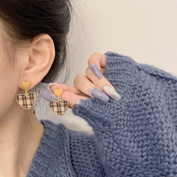 Maillard retro szív alakú fülbevalók geometriás dizájnnal, ötvözet, galvanizált felület, nőknek