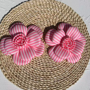 Háromdimenziós poliészter corsage, virág alakú, uniszex kiegészítő, tömeges csomagolás