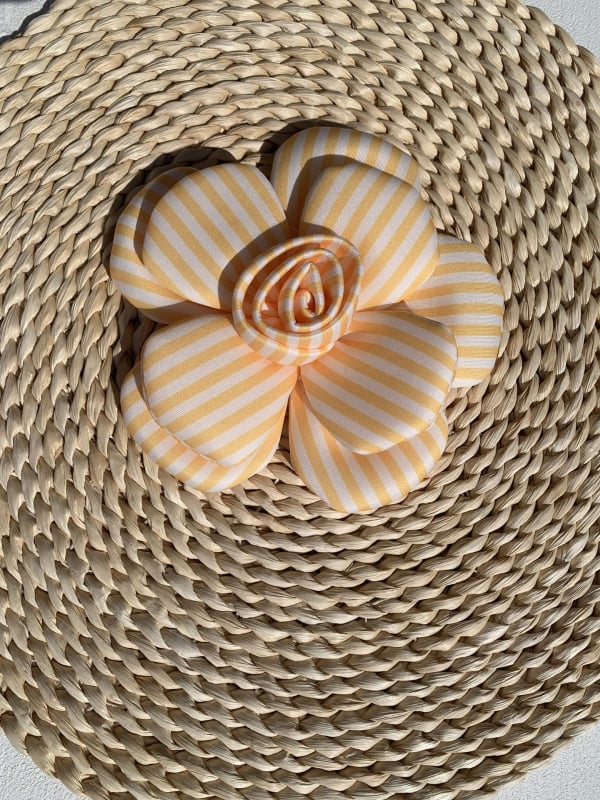 Háromdimenziós poliészter corsage, virág alakú, uniszex kiegészítő, tömeges csomagolás