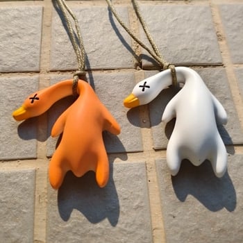 Ключодържател за кола с променящ се цвят при светлина/UV, мотив печена патица, пластмасов, марка Tang Yi, стил прост