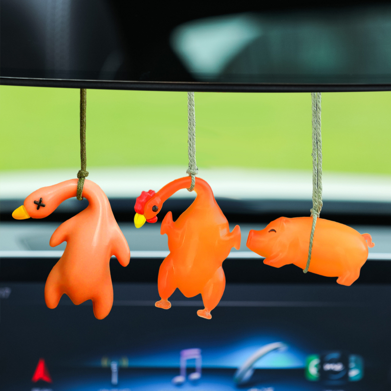 Ключодържател за кола с променящ се цвят при светлина/UV, мотив печена патица, пластмасов, марка Tang Yi, стил прост