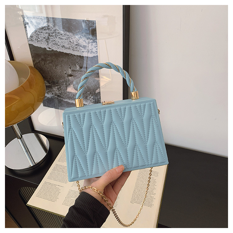 Geantă crossbody din PU, construcție rigidă, pentru femei, formă orizontală pătrată, închidere magnetică, căptușeală PU, mărime medie, toamnă 2025