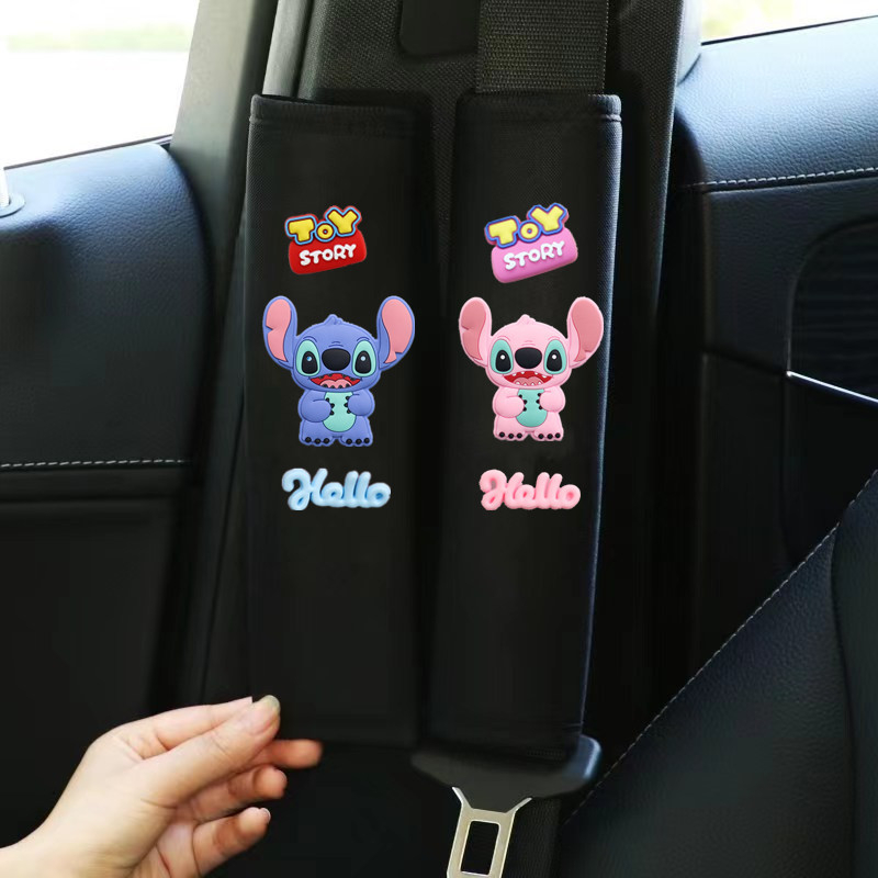 Husă decorativă pentru centura de siguranță a mașinii cu Stitch – poliester, acoperire decorativă pentru interior, potrivire universală