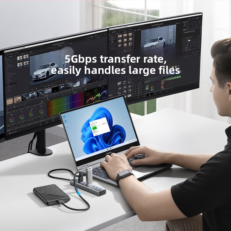 Orico USB 3.0 7-portová dokovacia stanica z hliníkovej zliatiny, model CL7U