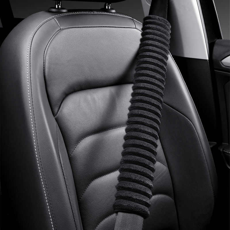 Плюшен протектор за колан за автомобил/товарен автомобил, практичен дизайн (Марка: Yichen; Материал: плюш; Произход: Zhejiang; Тегло: 60 g)