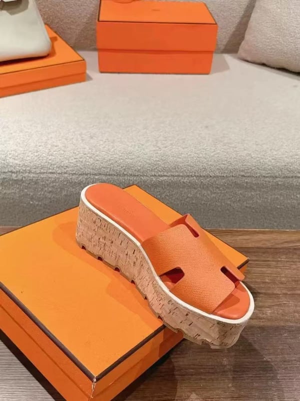 Moterų sandalai su viena juosta, Romėniško stiliaus natūrali oda, H-platforma, storas padas, guma, pavasaris–vasara 2025