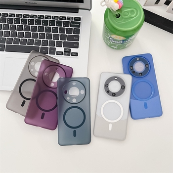 Кейс за Huawei Mate60/70: PC материал, матов финиш, магнитно задържане, удароустойчив, антиотпечатъци