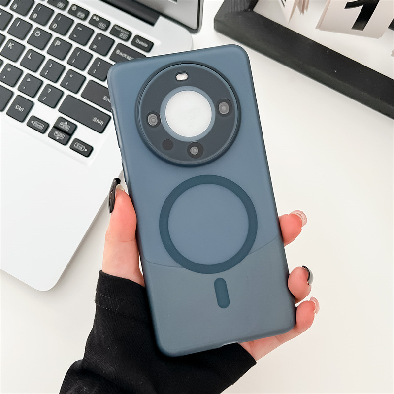 Кейс за Huawei Mate60/70: PC материал, матов финиш, магнитно задържане, удароустойчив, антиотпечатъци